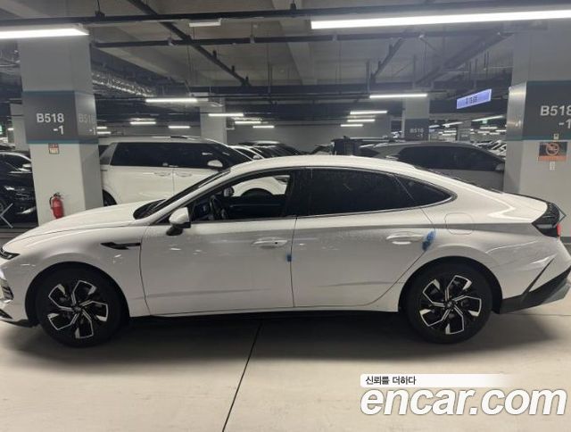 Hyundai Sonata The Edge DN8 2.0 Premium - фото 1