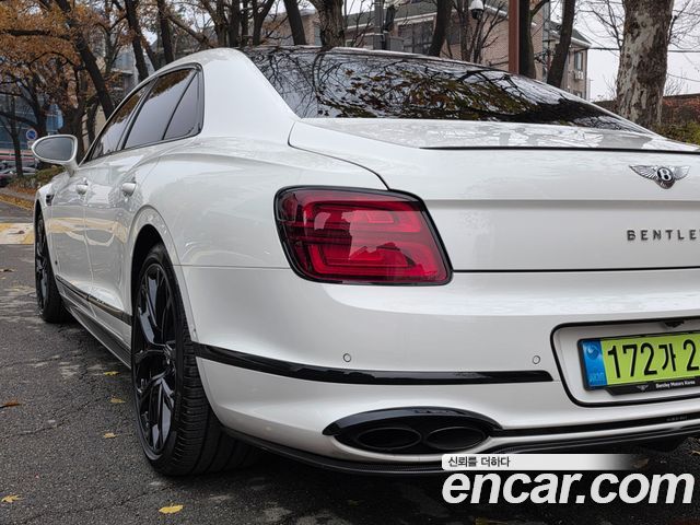 Bentley Flying Spur 3-го поколения 4.0 S - фото 3