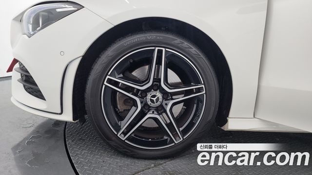 Mercedes-Benz CLA-Class C118 CLA250 4MATIC - фото 4