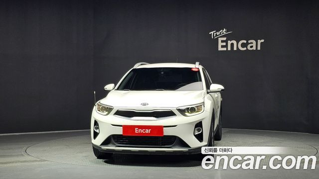 Kia Stonic Diesel 1.6 Trendy - фото 2