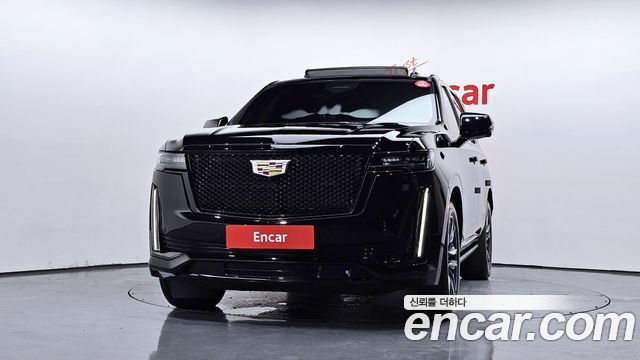 Cadillac Escalade 5-го поколения 6.2 Sports Platinum - фото 2