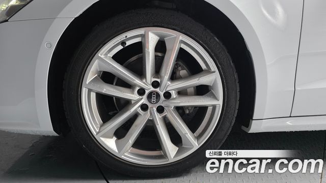 Audi A7 45 TDI Quattro Premium - фото 4
