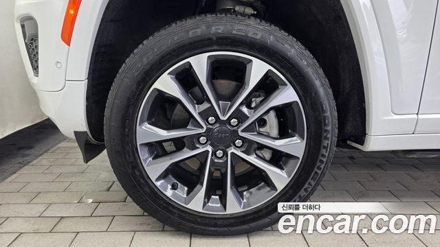 Jeep Cherokee WL 3.6 Overland - фото 4