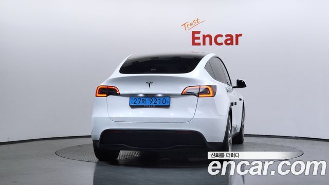 Tesla Model Y RWD - фото 3