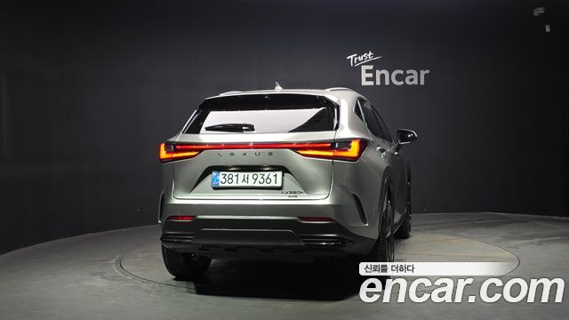 Lexus NX 350h 2-го поколения Premium - фото 2