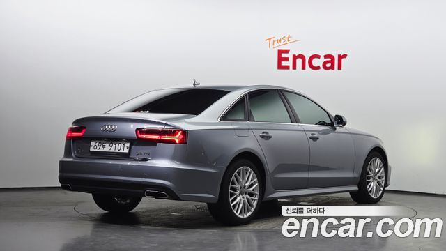 Audi A6 35 TDI Premium C7 - фото 1
