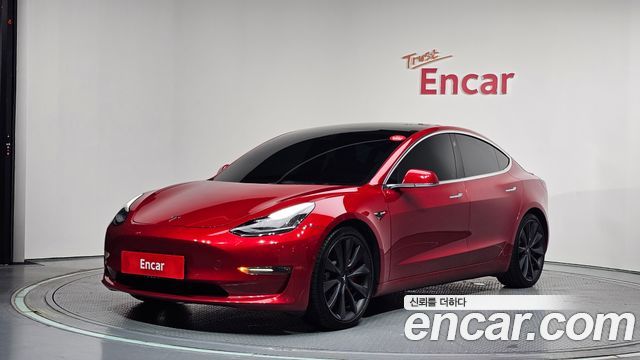 Tesla Model 3 Performance AWD - фото 0