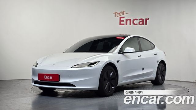 Tesla Model 3 RWD - фото 0