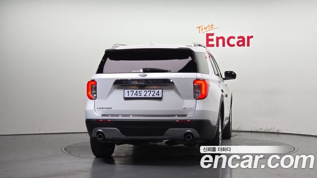 Ford Explorer 6-го поколения 2.3 LimIted 4WD - фото 3