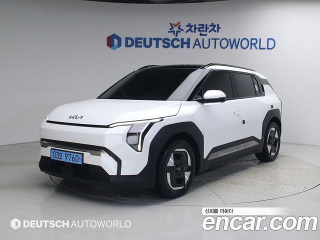 Kia EV3 Long Range 2WD Earth - фото 1