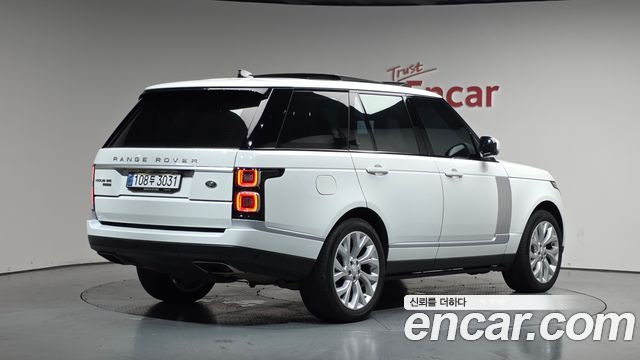 Land Rover Range Rover 4-го поколения 5.0 SC Vogue SE - фото 0