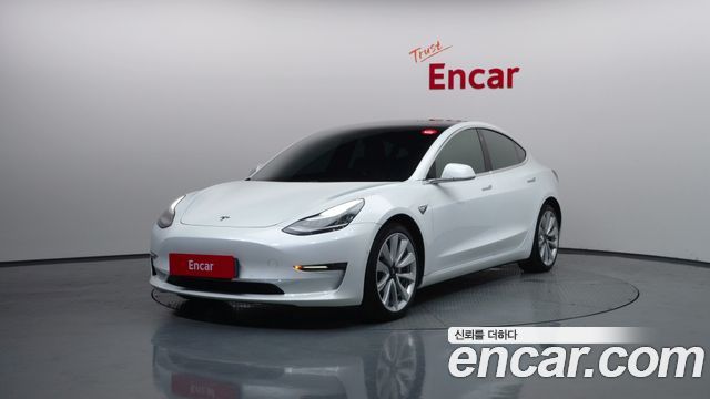 Tesla Model 3 Long Range AWD - фото 0