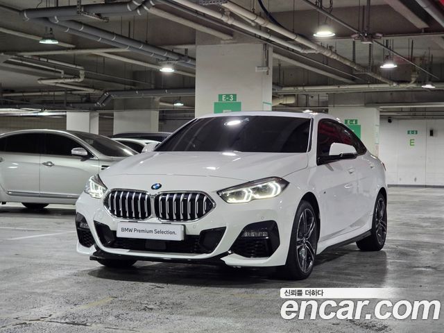 BMW 2 Series Gran Coupe F44 220i M Sports - фото 0
