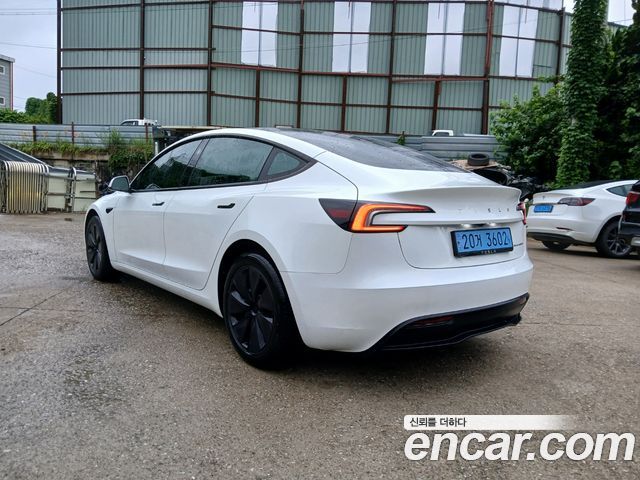 Tesla Model 3 Long Range AWD - фото 2