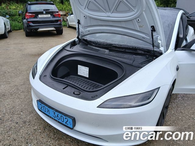 Tesla Model 3 Long Range AWD - фото 4