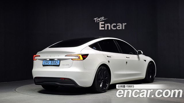 Tesla Model 3 Long Range AWD - фото 1