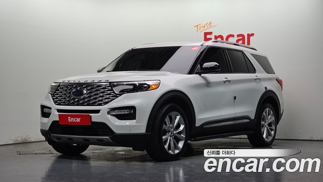 Ford Explorer 6-го поколения 3.0 Platinum 4WD - фото 0