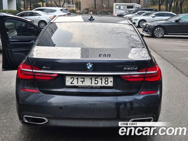 BMW 7 Series G11 730d xDrive M Sport - фото 1
