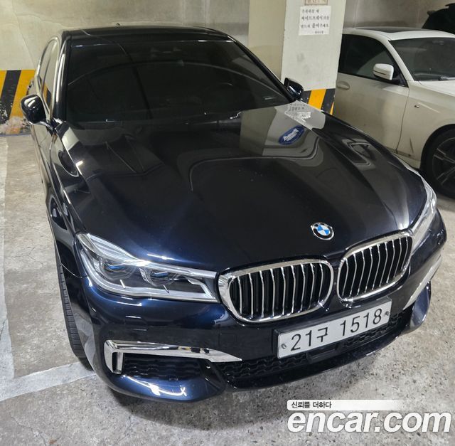 BMW 7 Series G11 730d xDrive M Sport - фото 2