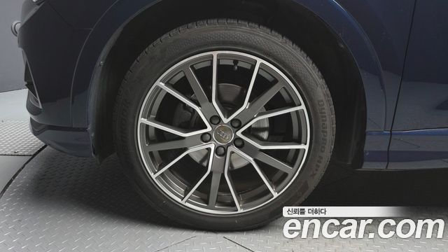 Audi Q3 F3 35 TDI Premium - фото 4