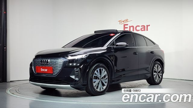 Audi Q4 e-Tron F4 40 Sportback - фото 0