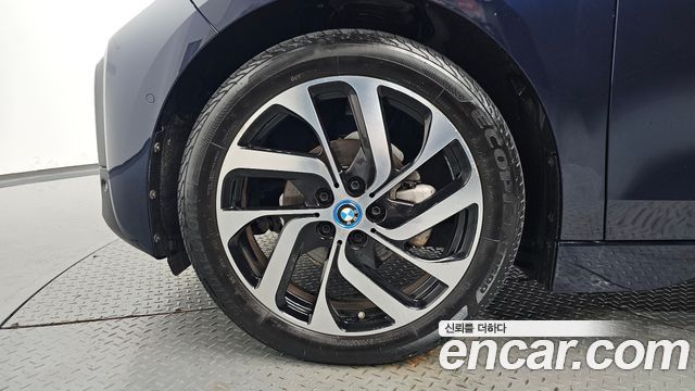 BMW i3 SOL+ - фото 3