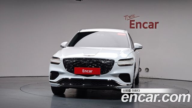Genesis GV70 2.5T Gasoline 2WD - фото 1