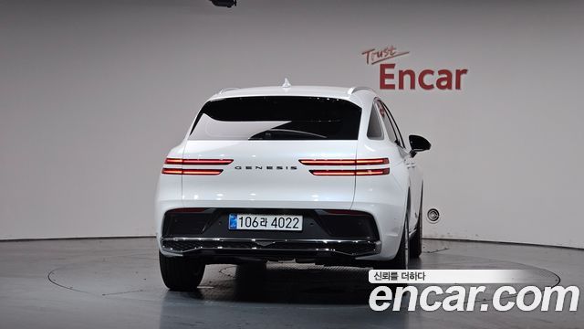 Genesis GV70 2.5T Gasoline 2WD - фото 2