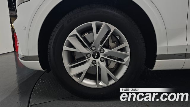 Genesis GV70 2.5T Gasoline 2WD - фото 3