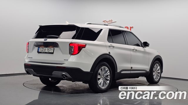 Ford Explorer 6-го поколения 2.3 LimIted 4WD - фото 0