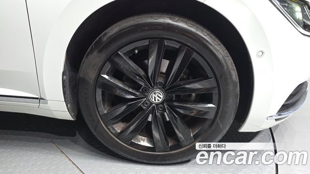 Volkswagen Arteon 2.0 TDI Prestige - фото 4