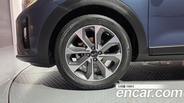 Kia Stonic 1.4 Trendy - фото 4