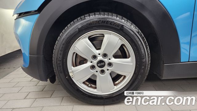 Mini Cooper 5Door Standard 3rd - фото 4