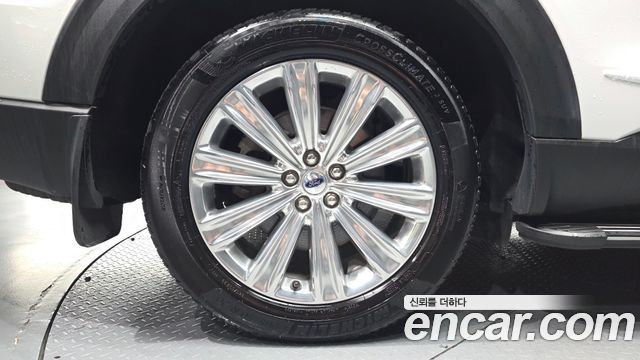 Ford Explorer 6-го поколения 3.0 PHEV - фото 4