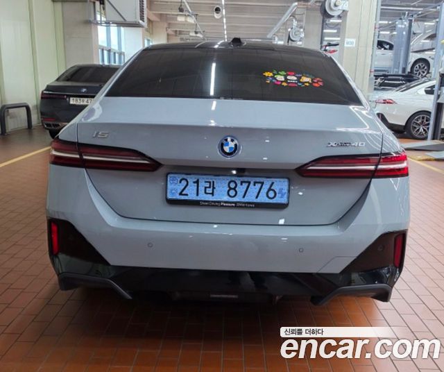 BMW i5 G60 xDrive 40 M Sport - фото 3