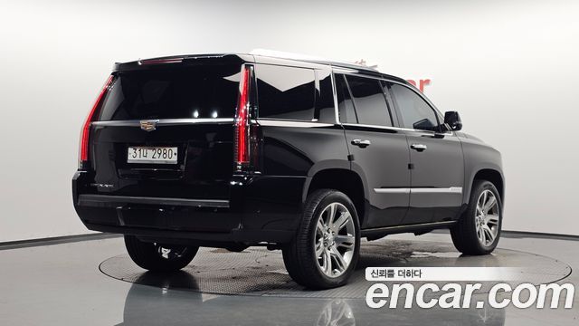 Cadillac Escalade 6.2 4th - фото 0