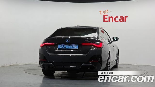 BMW i4 M50 Pro - фото 2