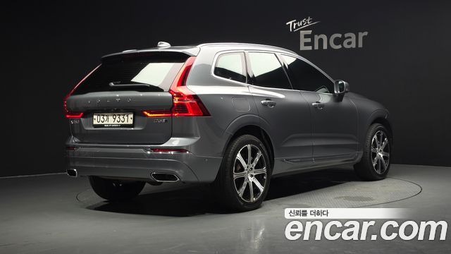 Volvo XC60 2-го поколения D5 Inscription - фото 0