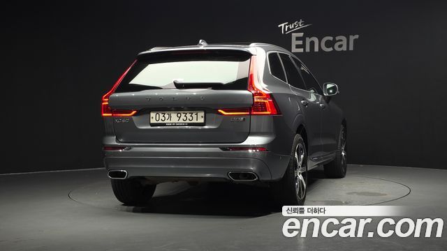 Volvo XC60 2-го поколения D5 Inscription - фото 2