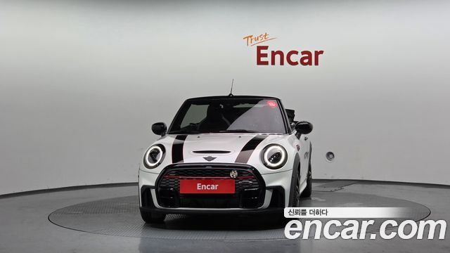 Mini Cooper Convertible S JCW 3rd - фото 2