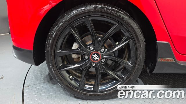 Hyundai Veloster JS 1.6 Turbo Sport Core - фото 4