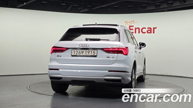 Audi Q3 F3 35 TDI Premium - фото 3