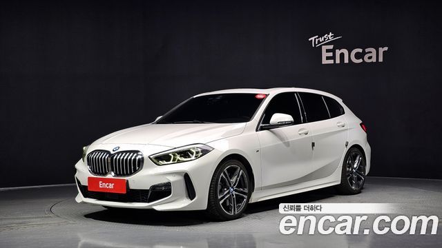BMW 1 Series F40 120i M Sports - фото 0