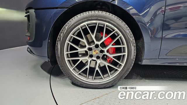 Porsche Macan 2.9 GTS 95B - фото 4