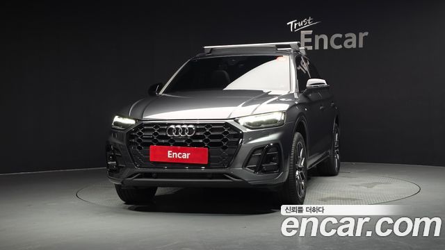 Audi Q5 FY 45 TFSI Quattro Premium - фото 2