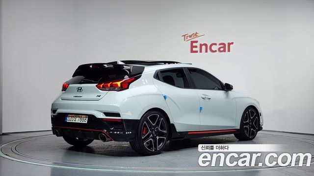 Hyundai Veloster JS 2.0 N - фото 1