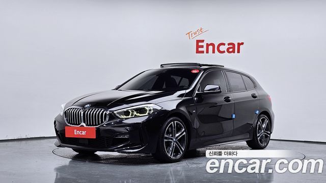 BMW 1 Series F40 120i M Sports - фото 0