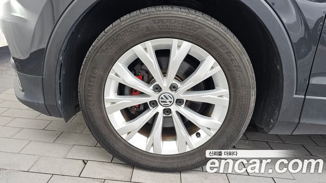 Volkswagen Tiguan 2-го поколения 2.0 TDI - фото 4