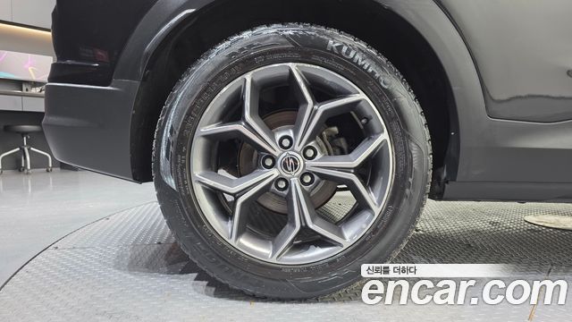 SsangYong Korando Diesel 1.6 2WD Delight Plus - фото 4