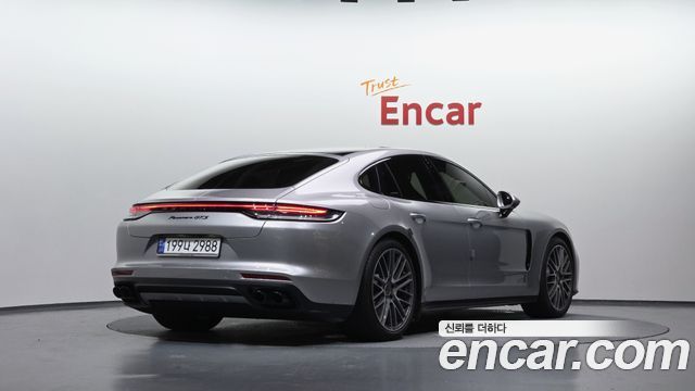 Porsche Panamera 4.0 GTS - фото 1
